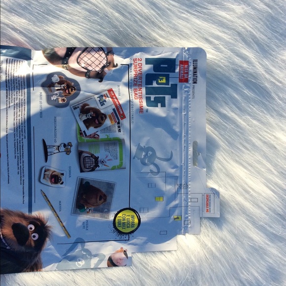 🛍FREE GIFT🎁 The secret life of pets Surprise bag - Picture 3 of 4